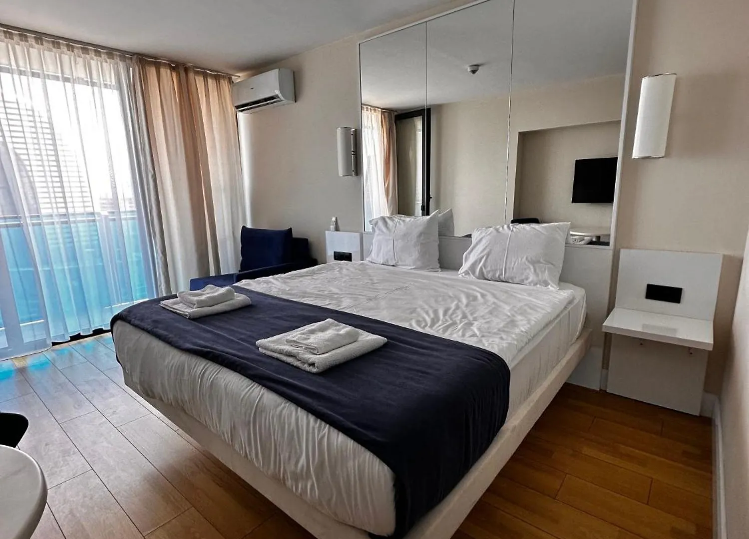 Apartment Hotel Century Batumi Georgia